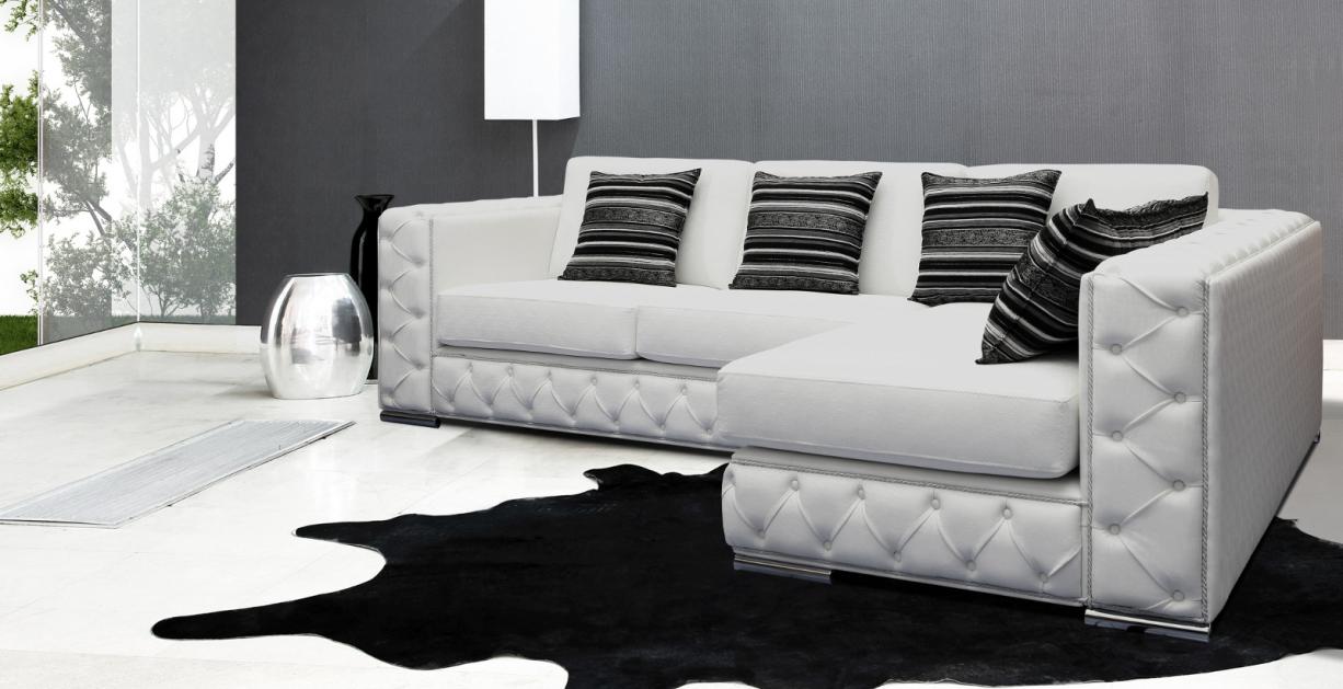 Sofa capitone store com chaise